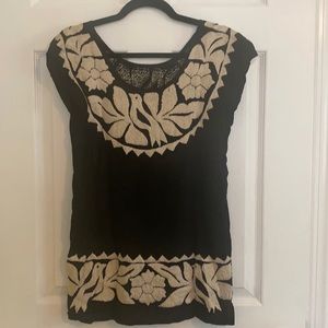 Embroidered lightweight top